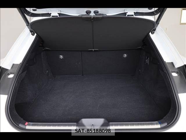 Toyota Crown Sports 2023-11 7391743-19