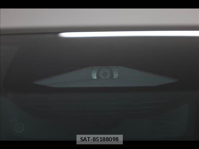 Toyota Crown Sports 2023-11 7391743-7