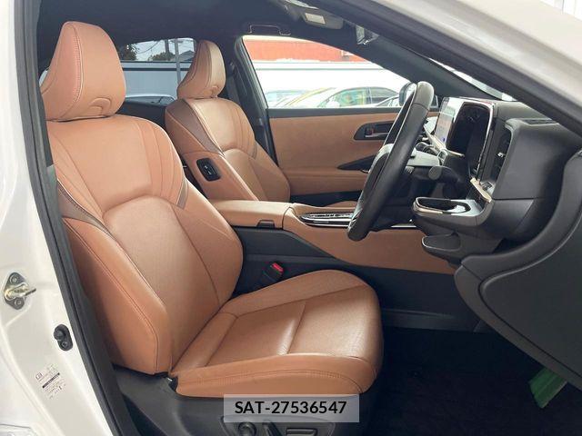 Toyota Crown Sports 2024-04 7391741-9