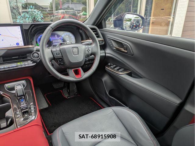 Toyota Crown Sports 2025-07 7391747-18