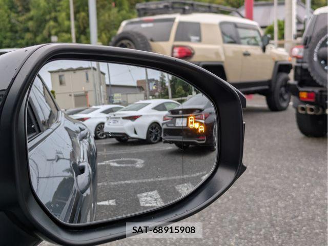 Toyota Crown Sports 2025-07 7391747-26