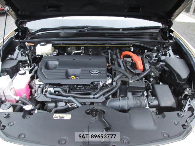 Toyota Crown Sports 2023-12 7391750-14
