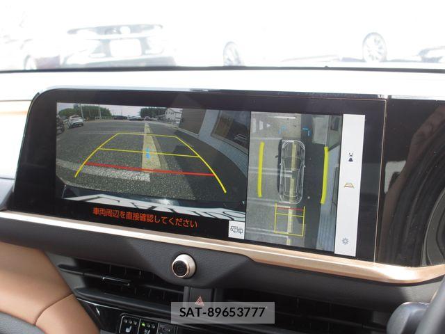 Toyota Crown Sports 2023-12 7391750-22