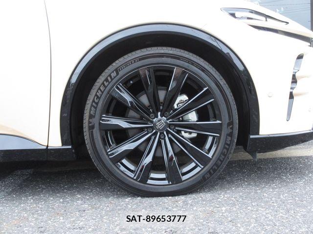 Toyota Crown Sports 2023-12 7391750-7