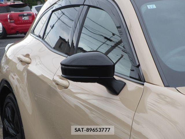Toyota Crown Sports 2023-12 7391750-8