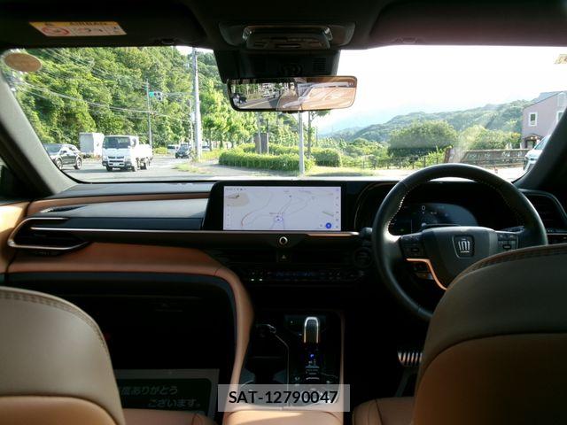 Toyota Crown Sports 2024-03 7391740-1