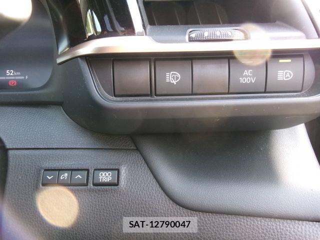 Toyota Crown Sports 2024-03 7391740-22