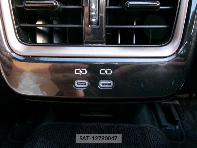Toyota Crown Sports 2024-03 7391740-26