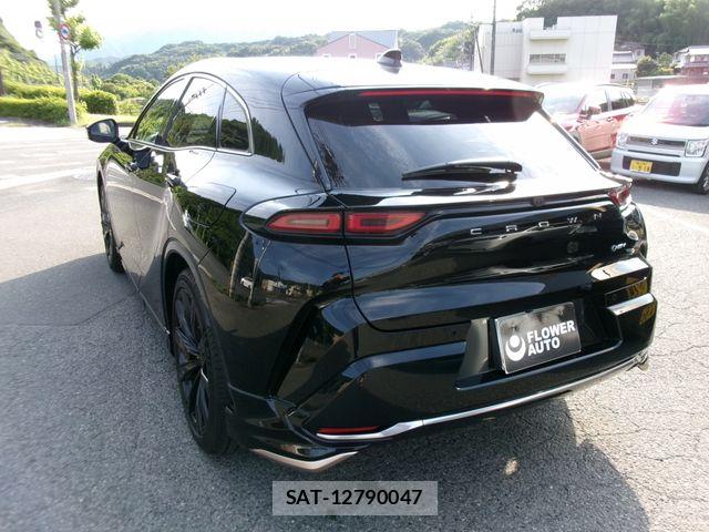 Toyota Crown Sports 2024-03 7391740-4