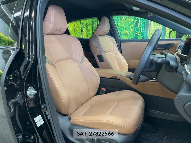 Toyota Crown Sports 2024-09 7453704-10
