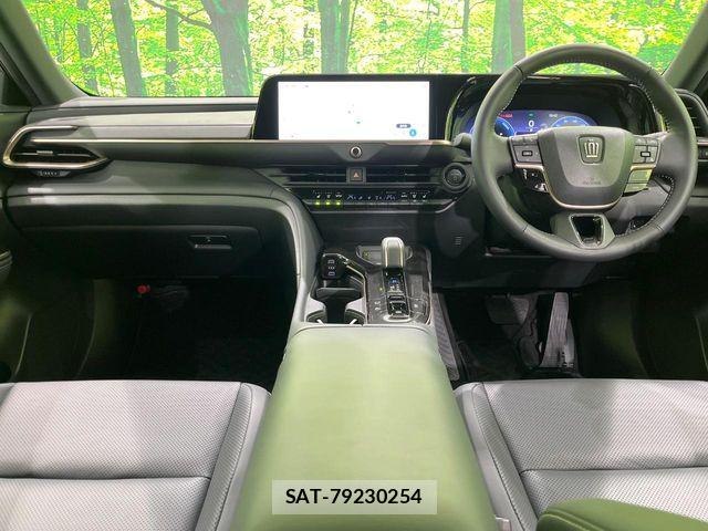 Toyota Crown Sports 2024-10 7453706-1