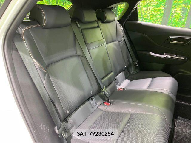 Toyota Crown Sports 2024-10 7453706-8