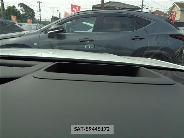 Toyota Crown Sports 2024-11 7453708-21