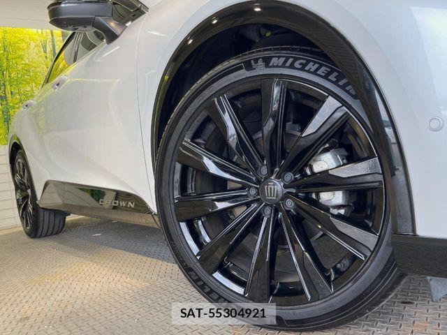 Toyota Crown Sports 2024-10 7453709-14