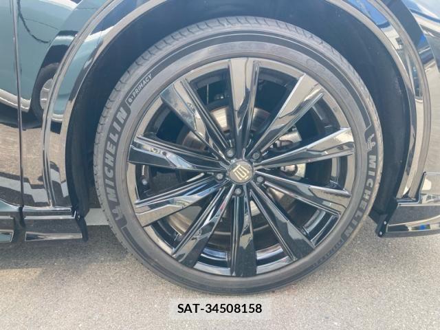 Toyota Crown Sports 2023-12 7453703-9