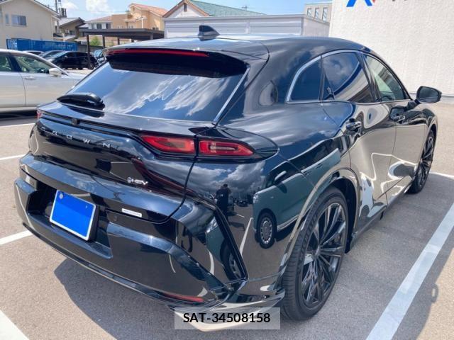 Toyota Crown Sports 2023-12 7453703-2