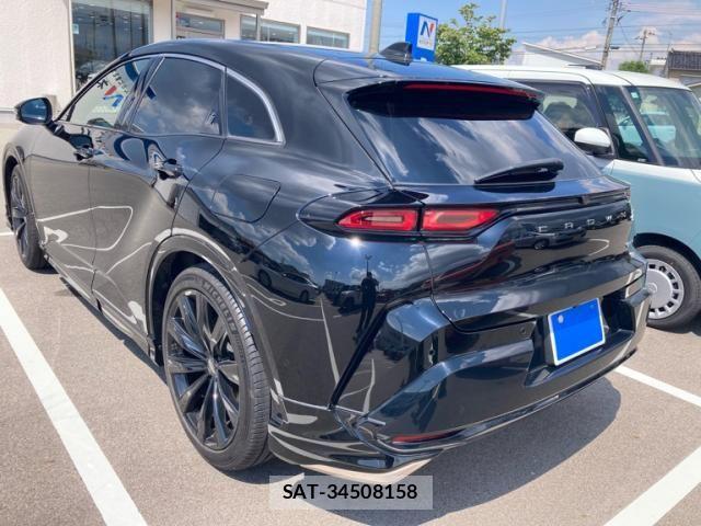Toyota Crown Sports 2023-12 7453703-3