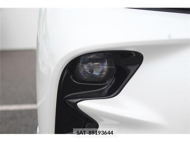 Toyota Crown Sports 2024-01 7500086-16