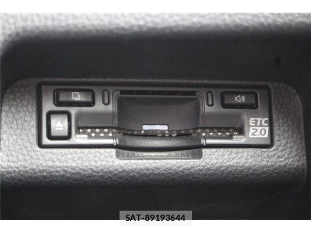 Toyota Crown Sports 2024-01 7500086-8
