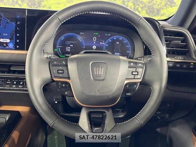 Toyota Crown Sports 2024-11 7500077-10