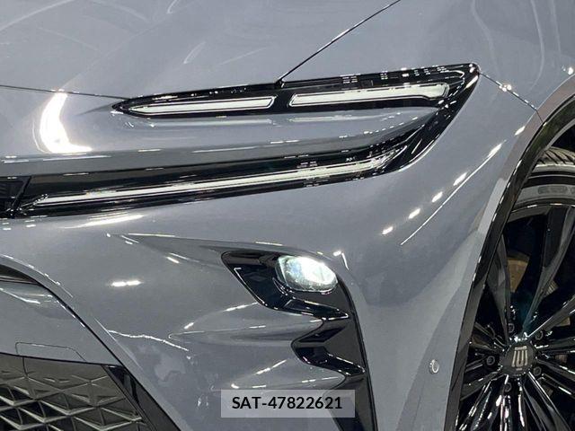 Toyota Crown Sports 2024-11 7500077-11