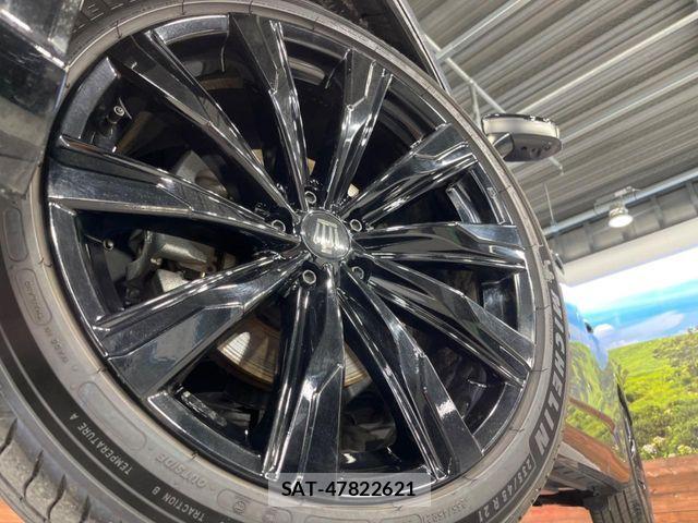 Toyota Crown Sports 2024-11 7500077-12
