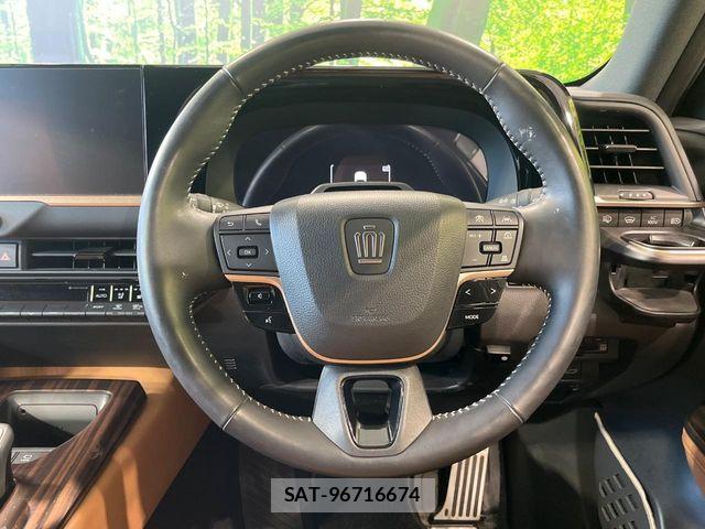 Toyota Crown Sports 2024-09 7500078-10