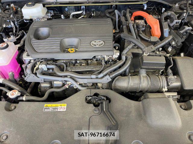 Toyota Crown Sports 2024-09 7500078-17