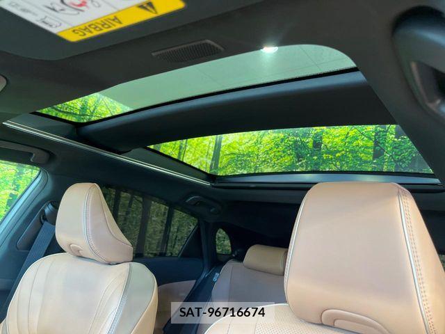 Toyota Crown Sports 2024-09 7500078-3