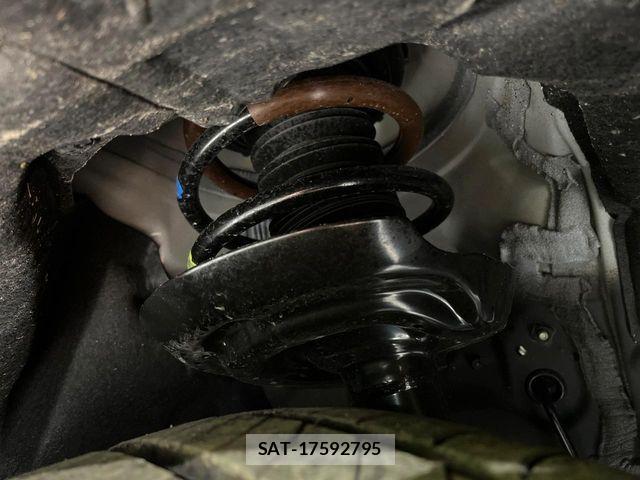Toyota Crown Sports 2025-12 7500085-19
