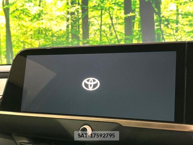 Toyota Crown Sports 2025-12 7500085-2