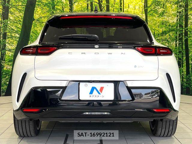Toyota Crown Sports 2024-10 7500082-14