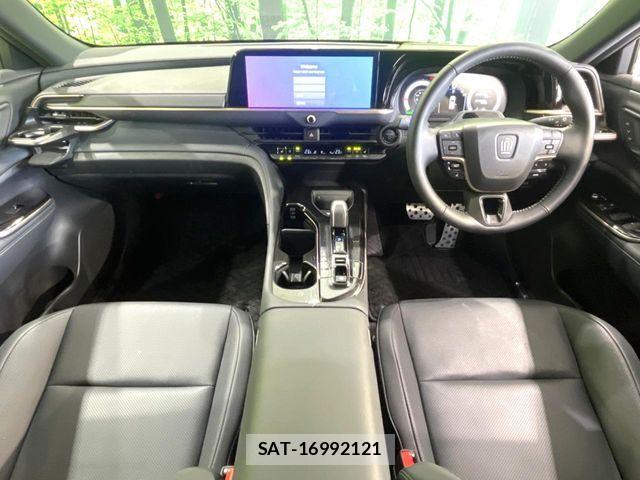 Toyota Crown Sports 2024-10 7500082-1