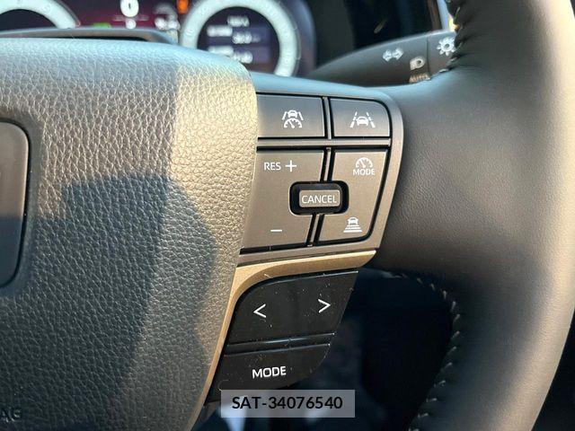 Toyota Crown Sports 2025-05 7508445-8