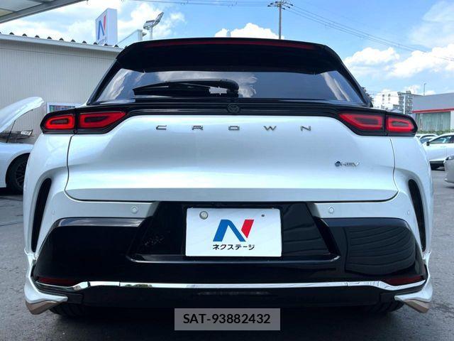 Toyota Crown Sports 2024-12 7500076-15