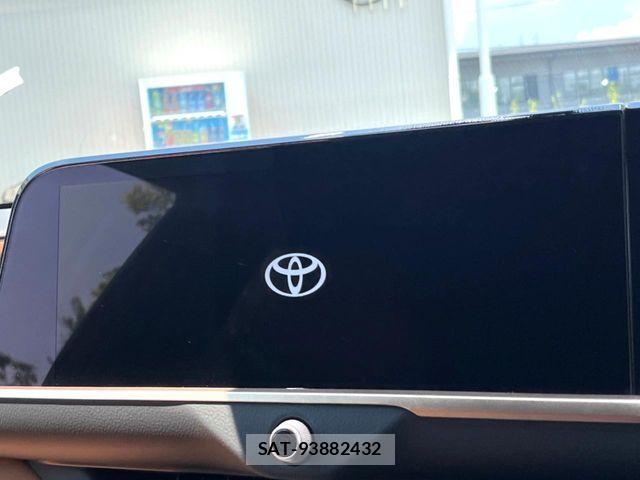 Toyota Crown Sports 2024-12 7500076-4