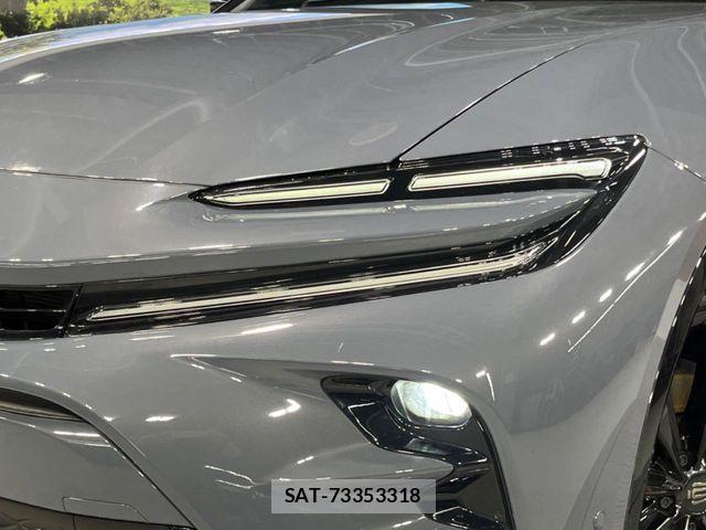 Toyota Crown Sports 2023-12 7500084-12