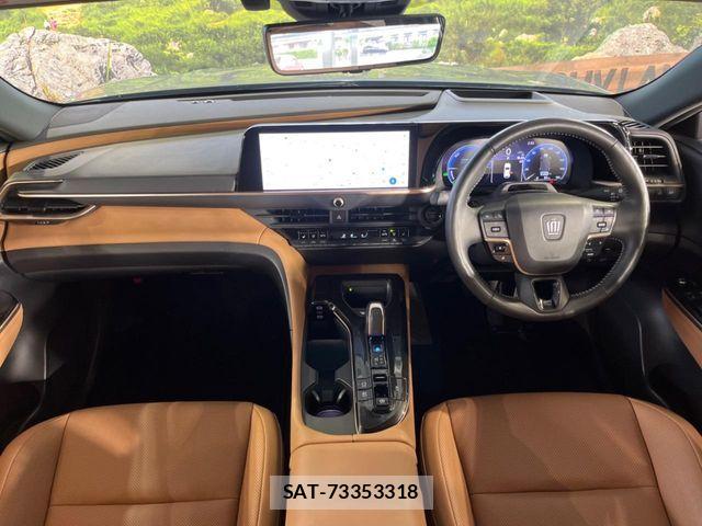 Toyota Crown Sports 2023-12 7500084-1