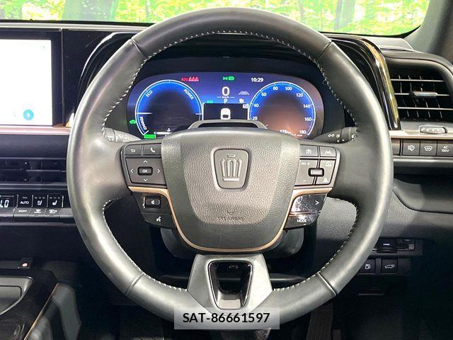 Toyota Crown Sports 2024-09 7561988-10