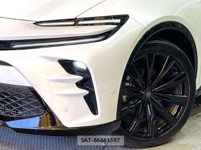Toyota Crown Sports 2024-09 7561988-11