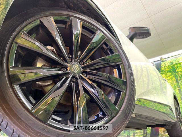 Toyota Crown Sports 2024-09 7561988-12