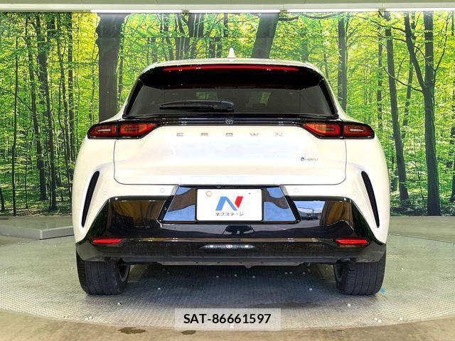 Toyota Crown Sports 2024-09 7561988-14