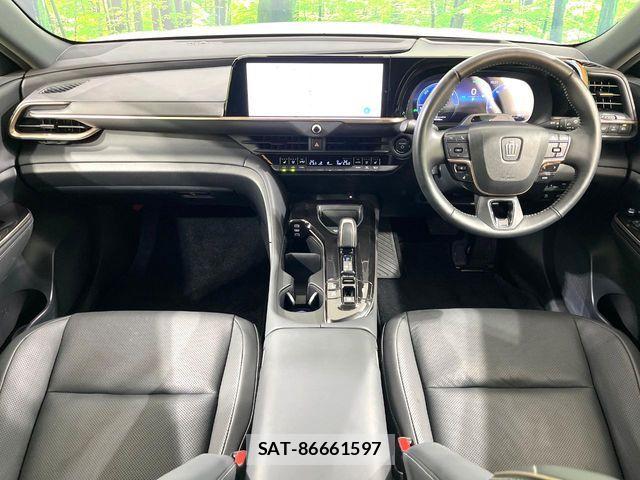 Toyota Crown Sports 2024-09 7561988-1
