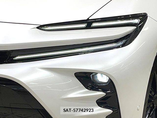 Toyota Crown Sports 2023-11 7561987-13
