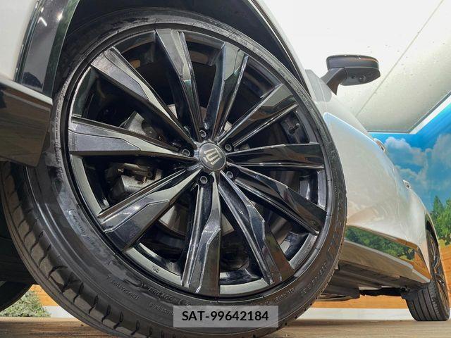 Toyota Crown Sports 2024-07 7615889-12