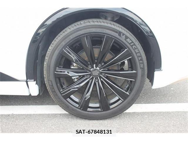 Toyota Crown Sports 2023-12 7615881-25