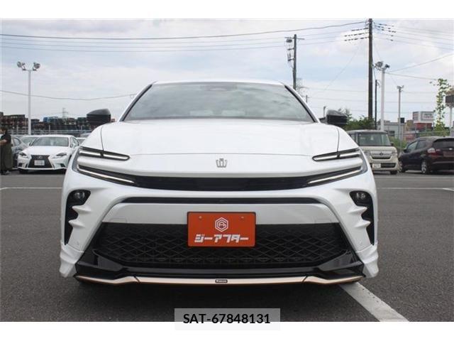 Toyota Crown Sports 2023-12 7615881-8