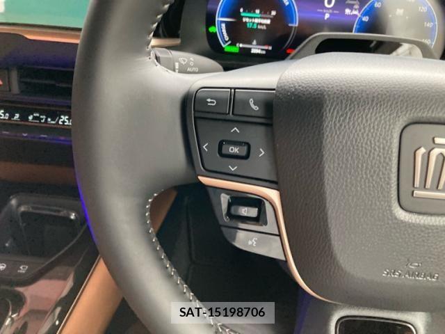 Toyota Crown Sports 2026-01 7615879-22