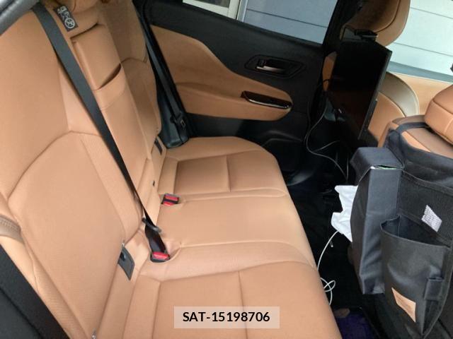 Toyota Crown Sports 2026-01 7615879-8