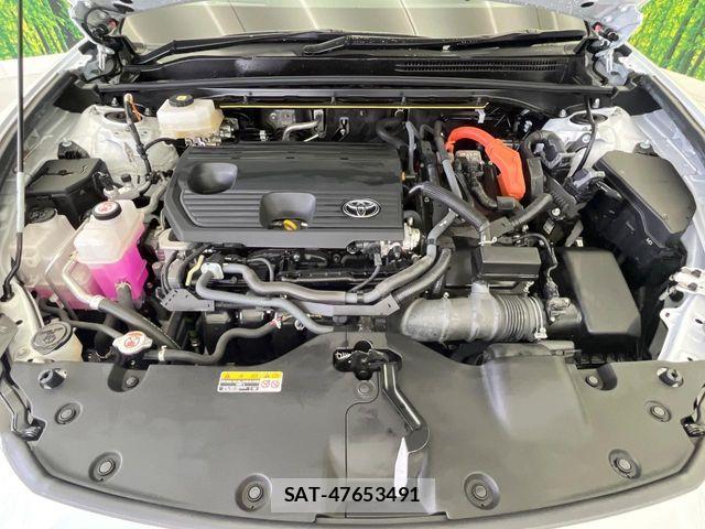 Toyota Crown Sports 2024-02 7615878-18
